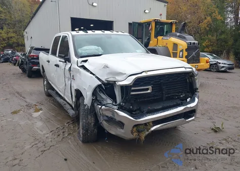 2022 Ram 2500 Tradesman 4X4 6'4 Box from USA, damaged, VIN 3C6UR5CLXNG327039